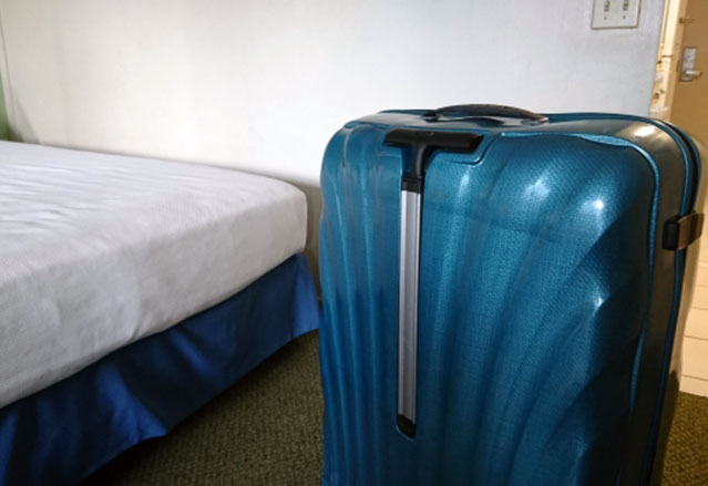 ホテルでスーツケースが開かない