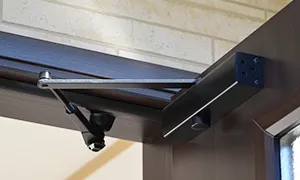 ドアクローザー