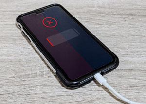 スマホの充電が切れると解錠できない