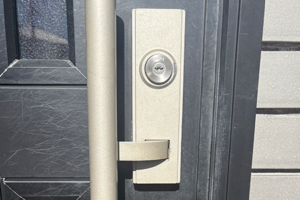 MIWAのU9シリンダーに取り替えた玄関ドア