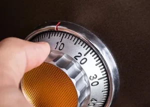 ダイヤル式金庫