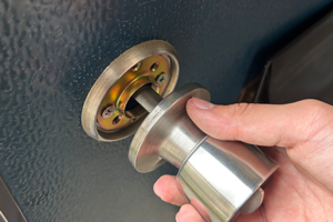 不具合の原因究明作業