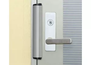 ガードプレート