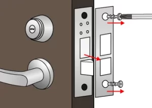 フロントプレートを取り外す