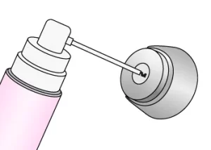 シリンダーにパーツクリーナーを注入