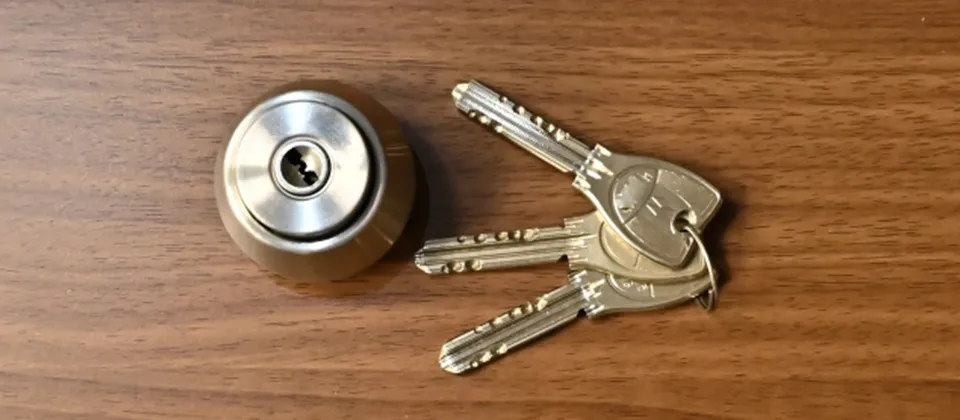 ディンプルキー