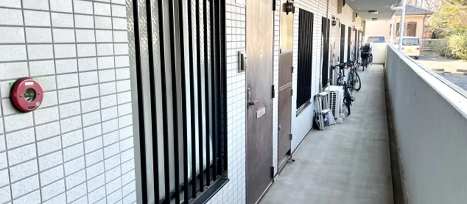 マンションの廊下